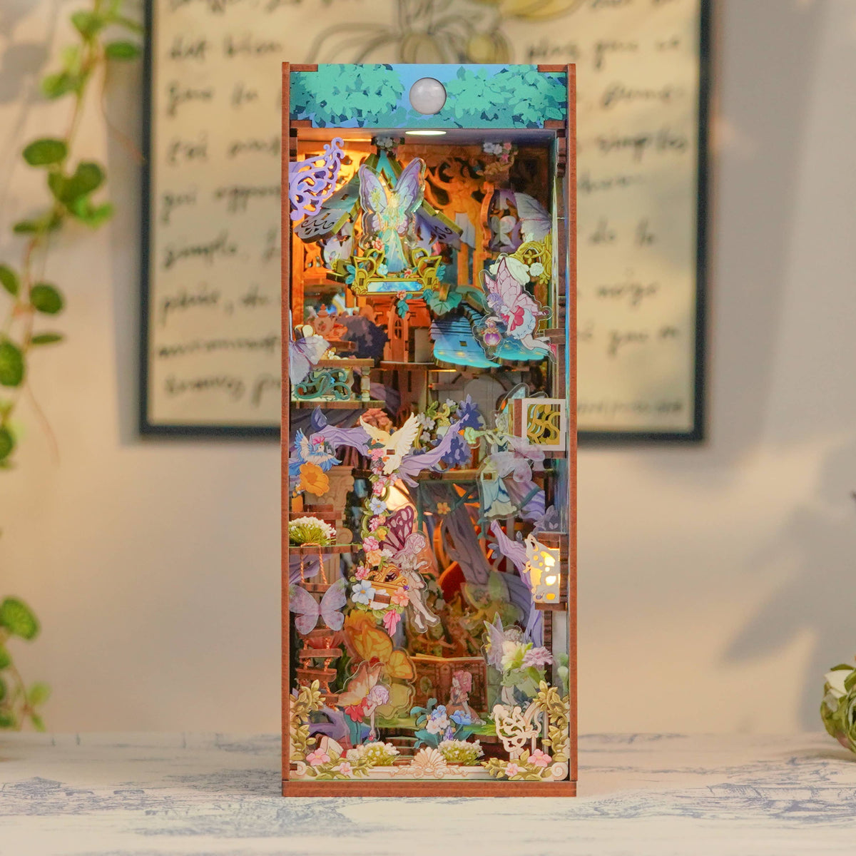 DIY Book Nook Kit: A Midsummer Night's Dream with Dust Cover