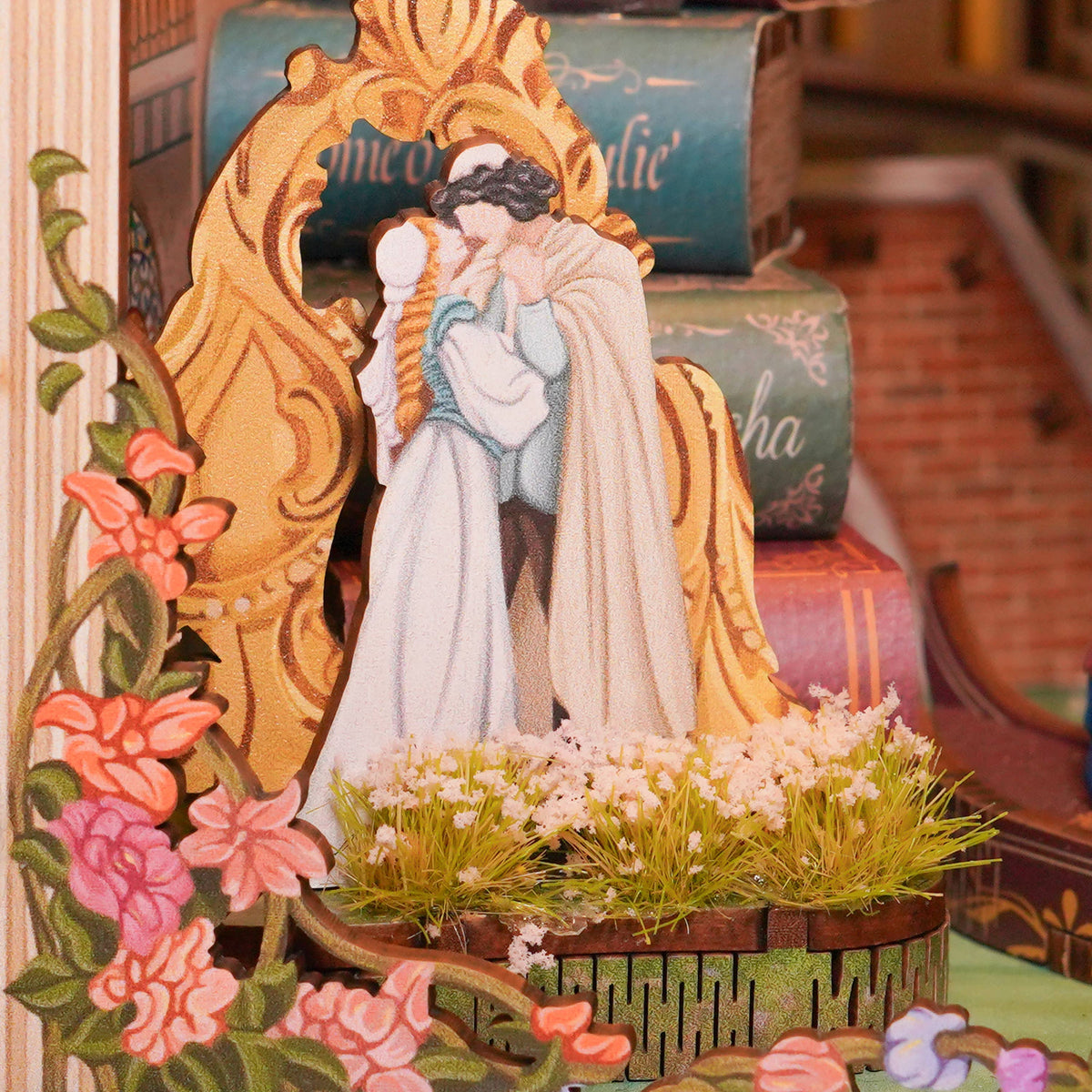 DIY Book Nook Kit: Shakespeare's Verse with Dust Cover
