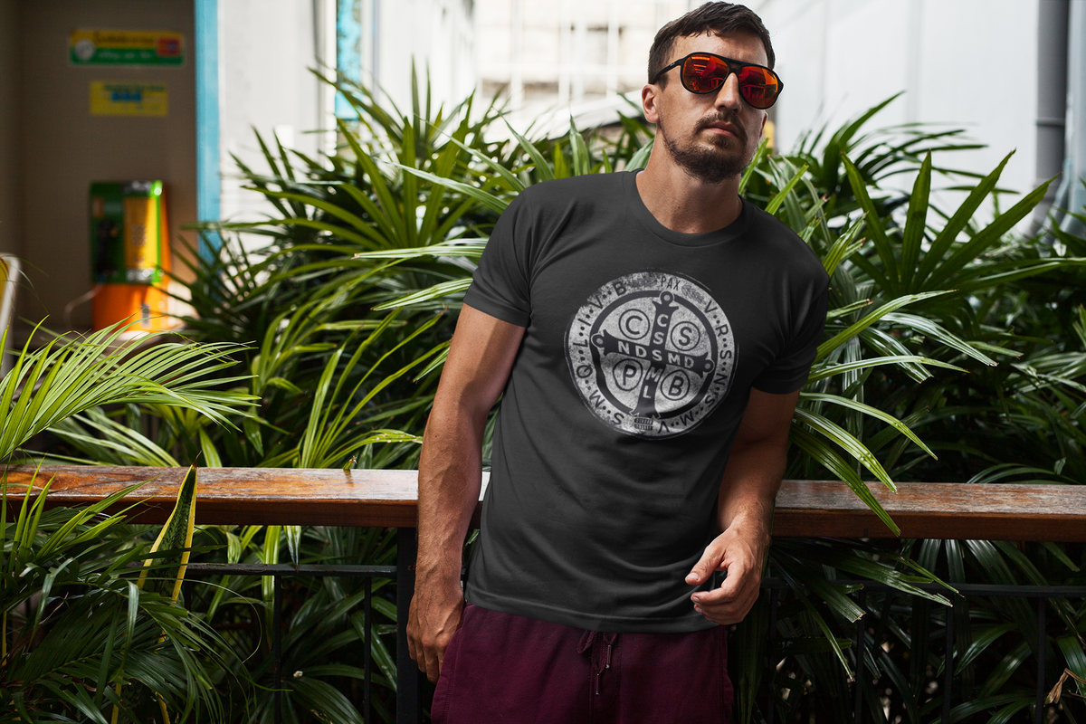 The Medal of Saint Benedict Unisex Shirt - Heather Black