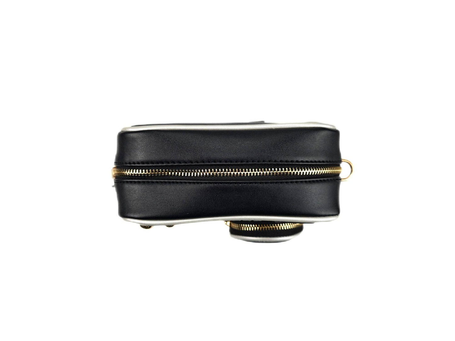 Classic Camara Crossbody