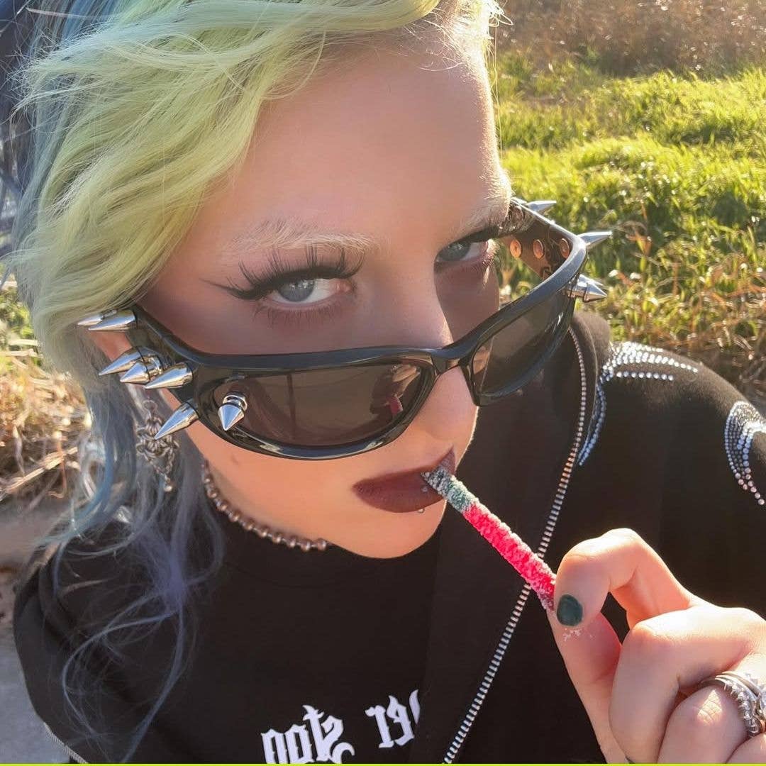 Sour Gummy Worms Candy: GF, Prebiotics, Low Sugar