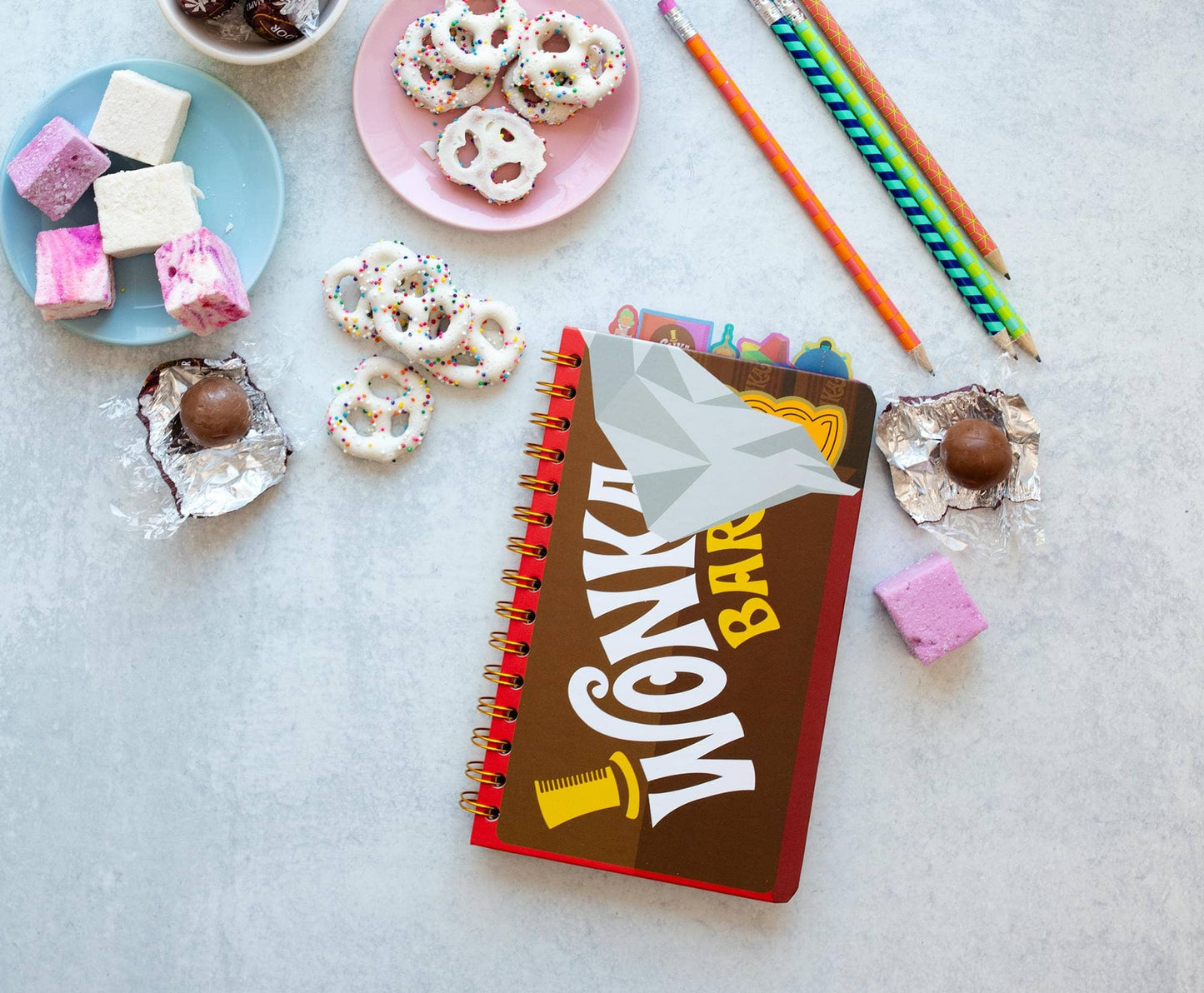 Toynk - Willy Wonka Bar 5-Tab Spiral Notebook With 75 Sheets
