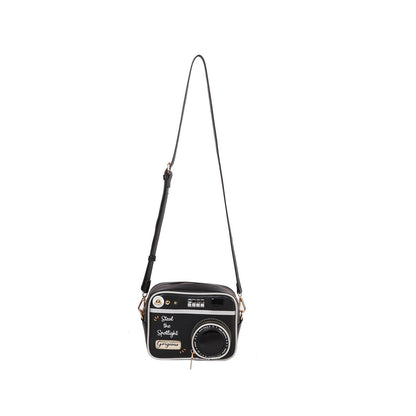 Classic Camara Crossbody