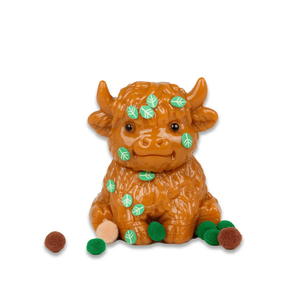 Showcase - Scrunchems® Sticky Squishy Highland Cow Fidget Toy (1pc)