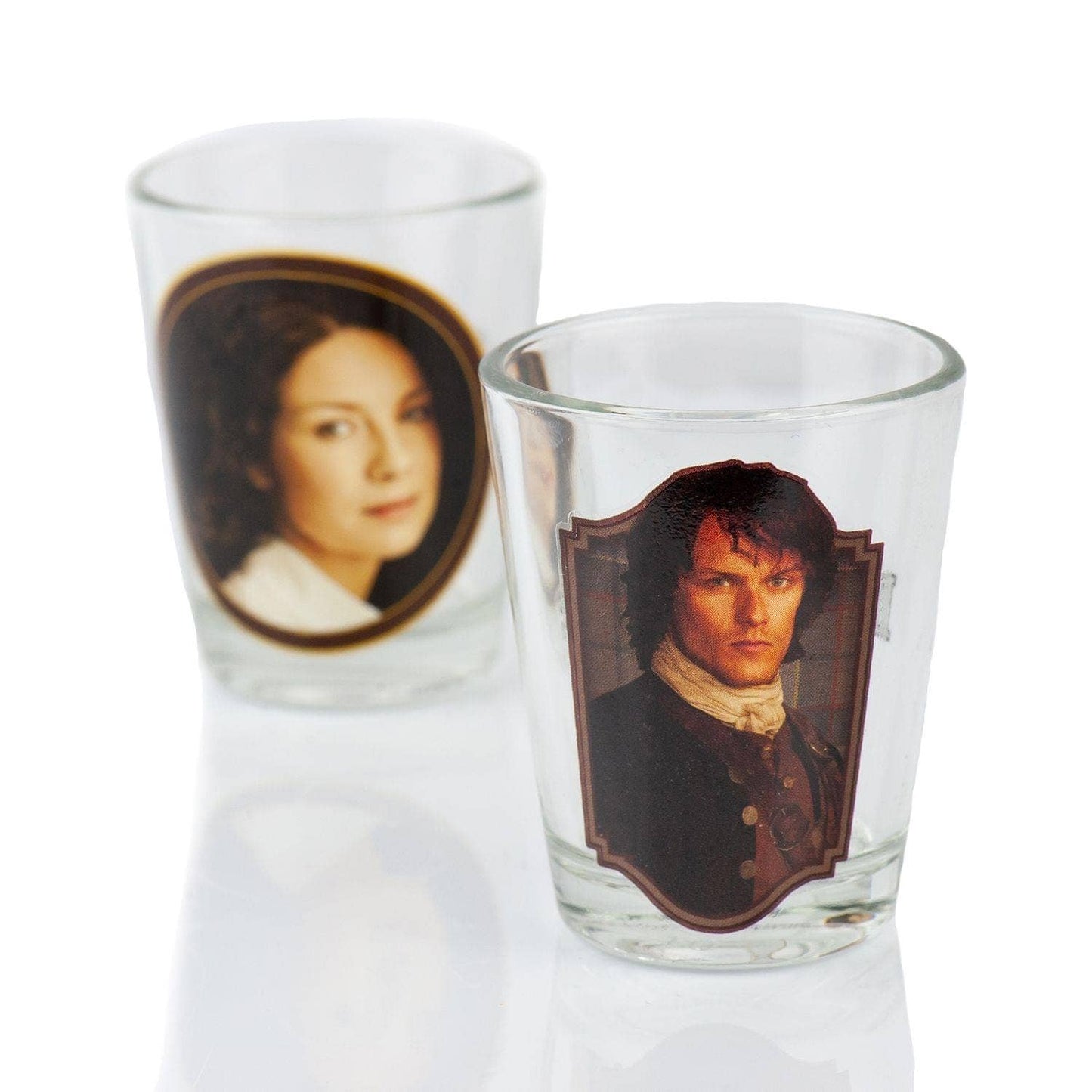 Toynk - Outlander Jamie and Claire Fraser Shot Glass 2-Pack