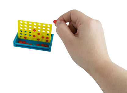 World's Smallest-Connect 4 Playset