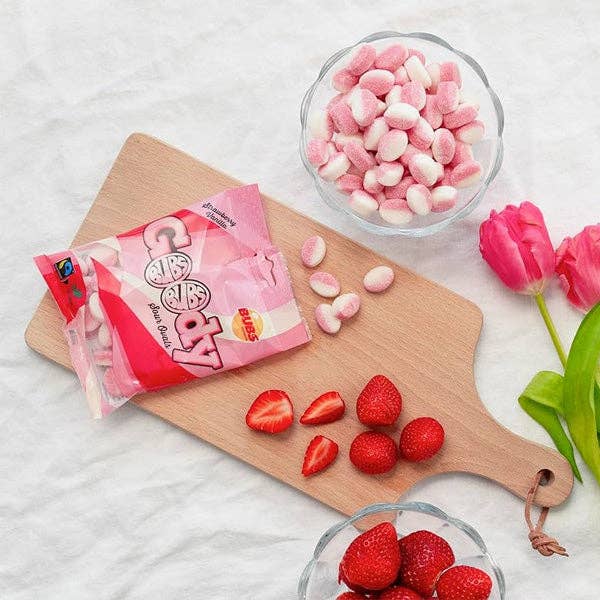 BUBS Godis: Sour Strawberry Vanilla Goody Ovals (90g)