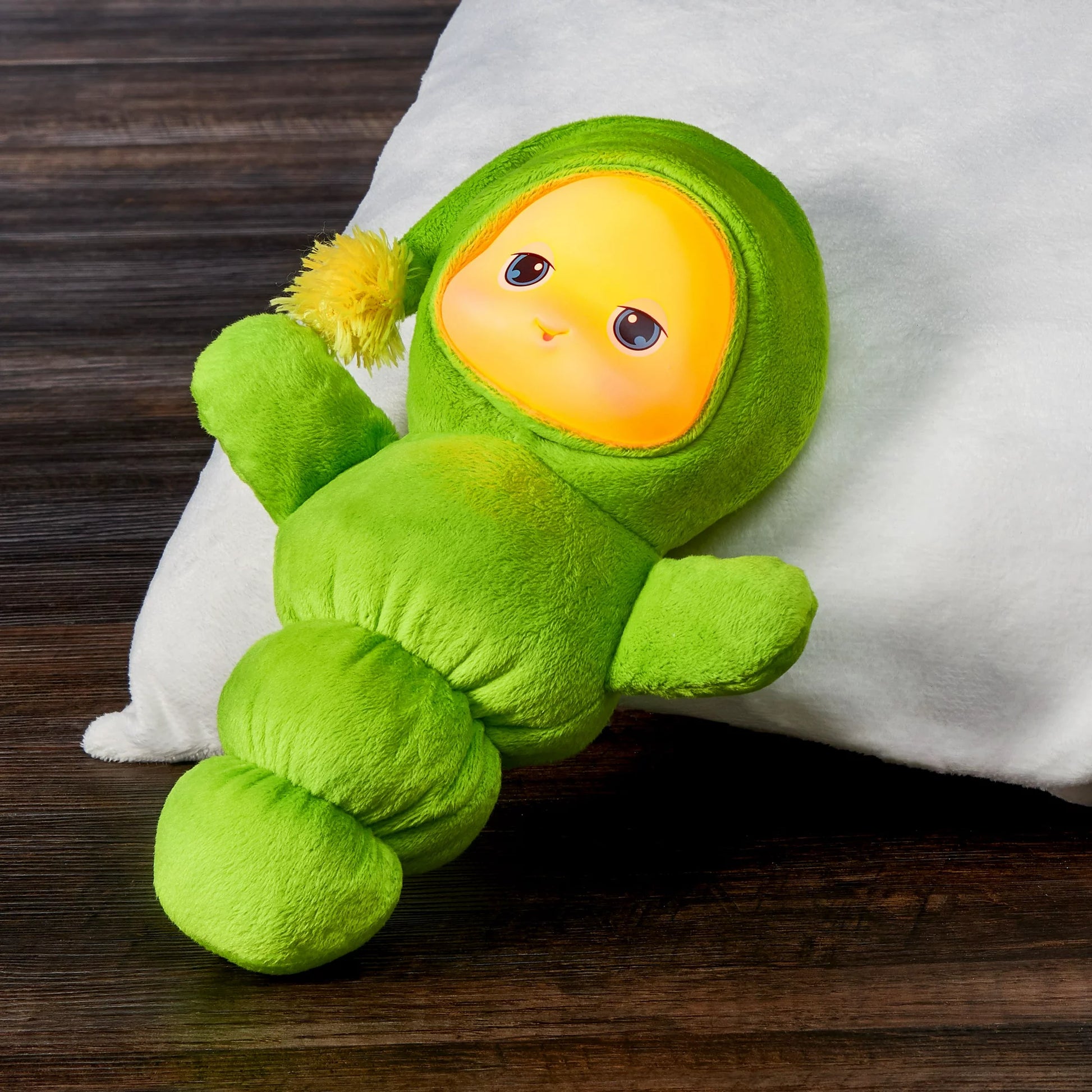 Glow best sale worm toy